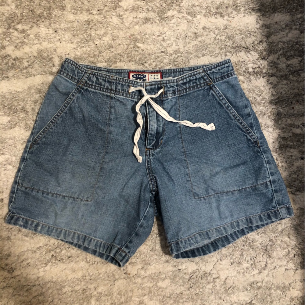 Women’s jean shorts